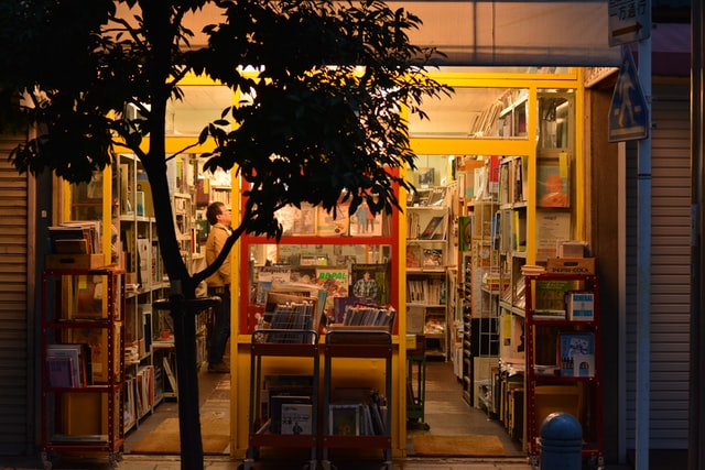 „Stationärer Buchhandel und Autor*innen sind bedroht“